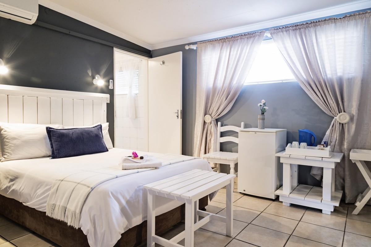 Holme Lea Manor Bed and Breakfast Piet Retief Eksteriør billede